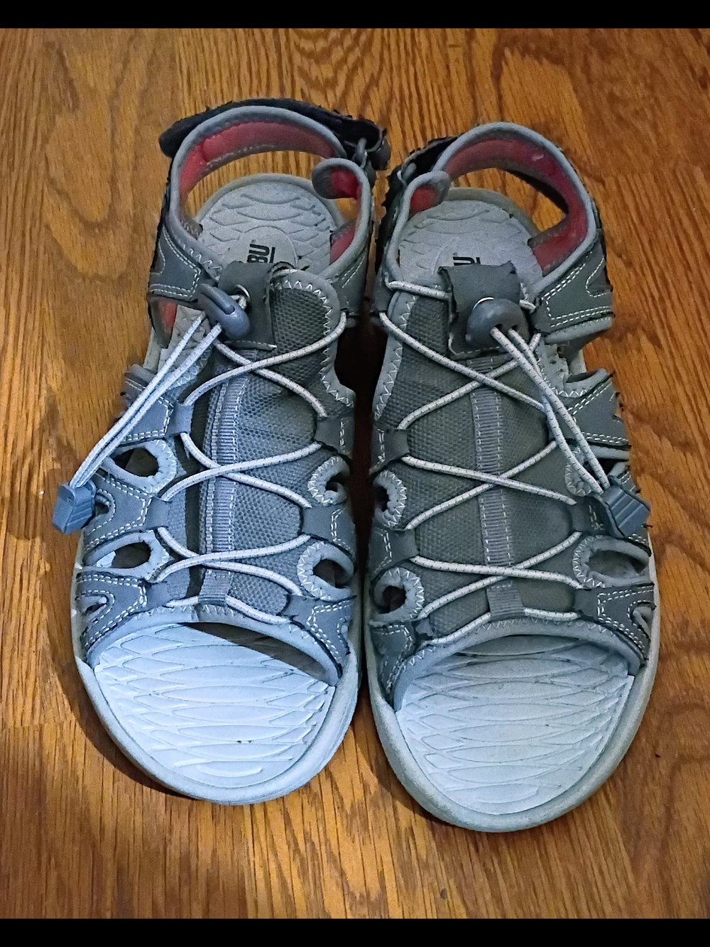 Khombu Gray Kids Outdoor Sandals with Quick-Lace Detail